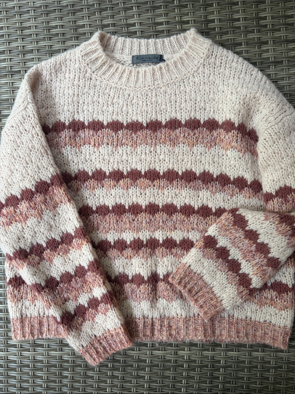 Elsamanda Crewneck Fair Isle Knit Sweater in Cream and Dusty Rose